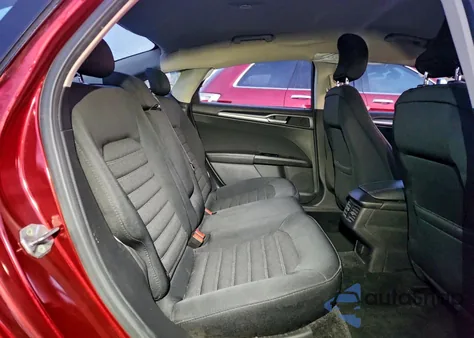 2015 Ford Fusion Se z USA, uszkodzony, nr VIN 1FA6P0H74F5115838